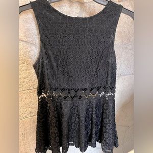 Black Peplum knitted Blouse!
